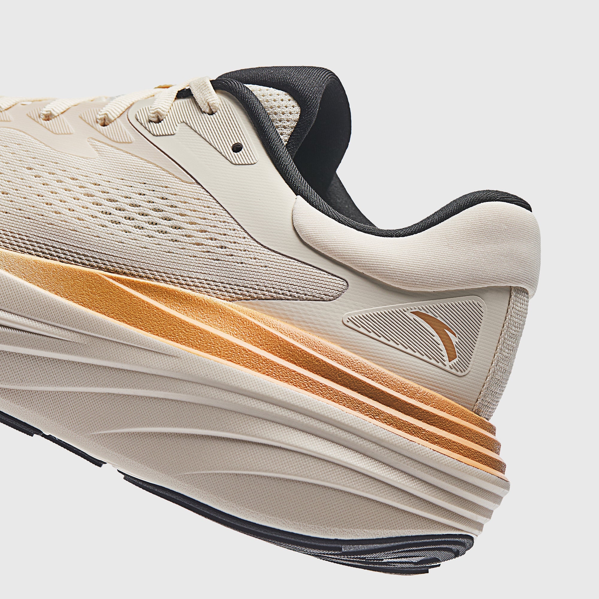 Men's ANTA PG7 2S