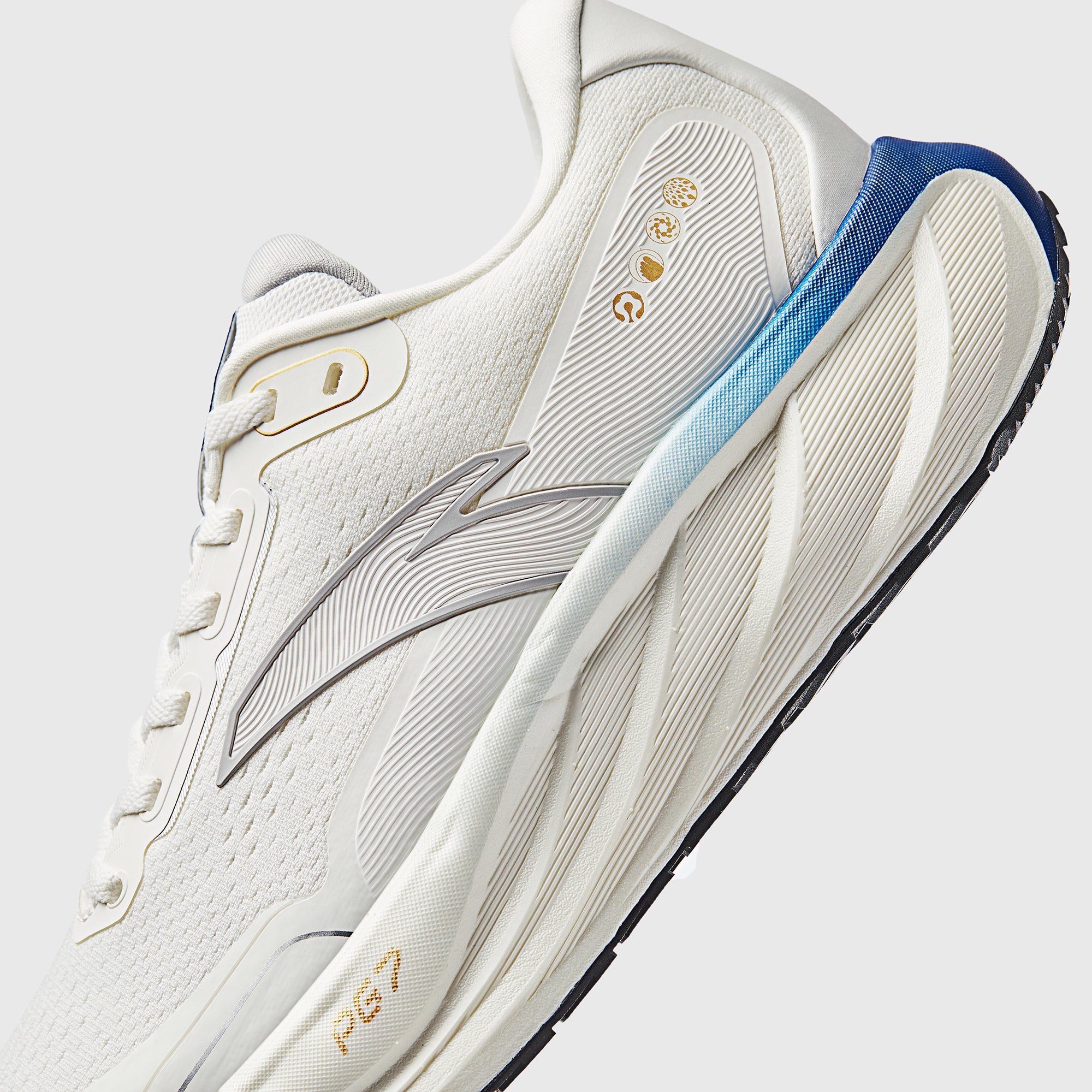 Men's ANTA PG7 2.5