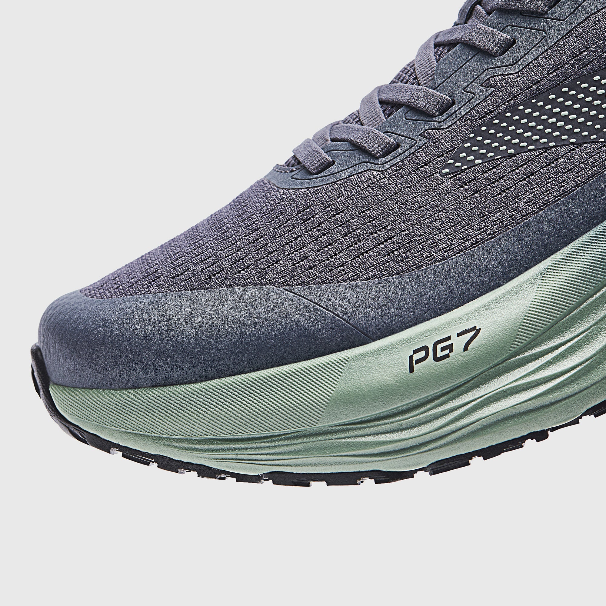 Men's ANTA PG7 2