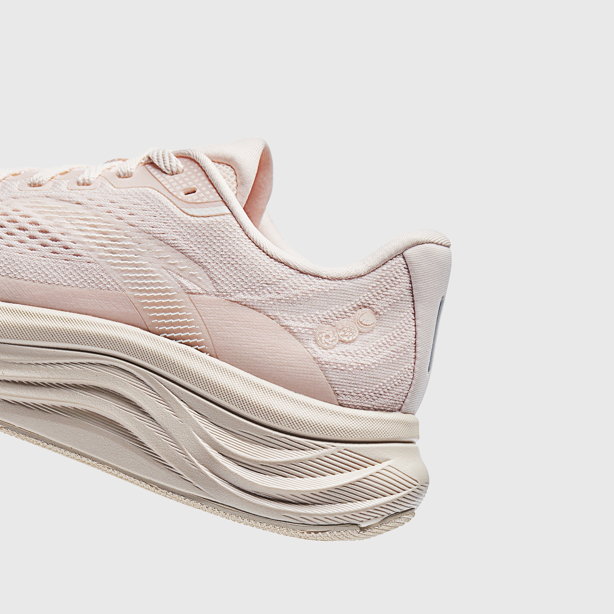 Women's ANTA PG7 2