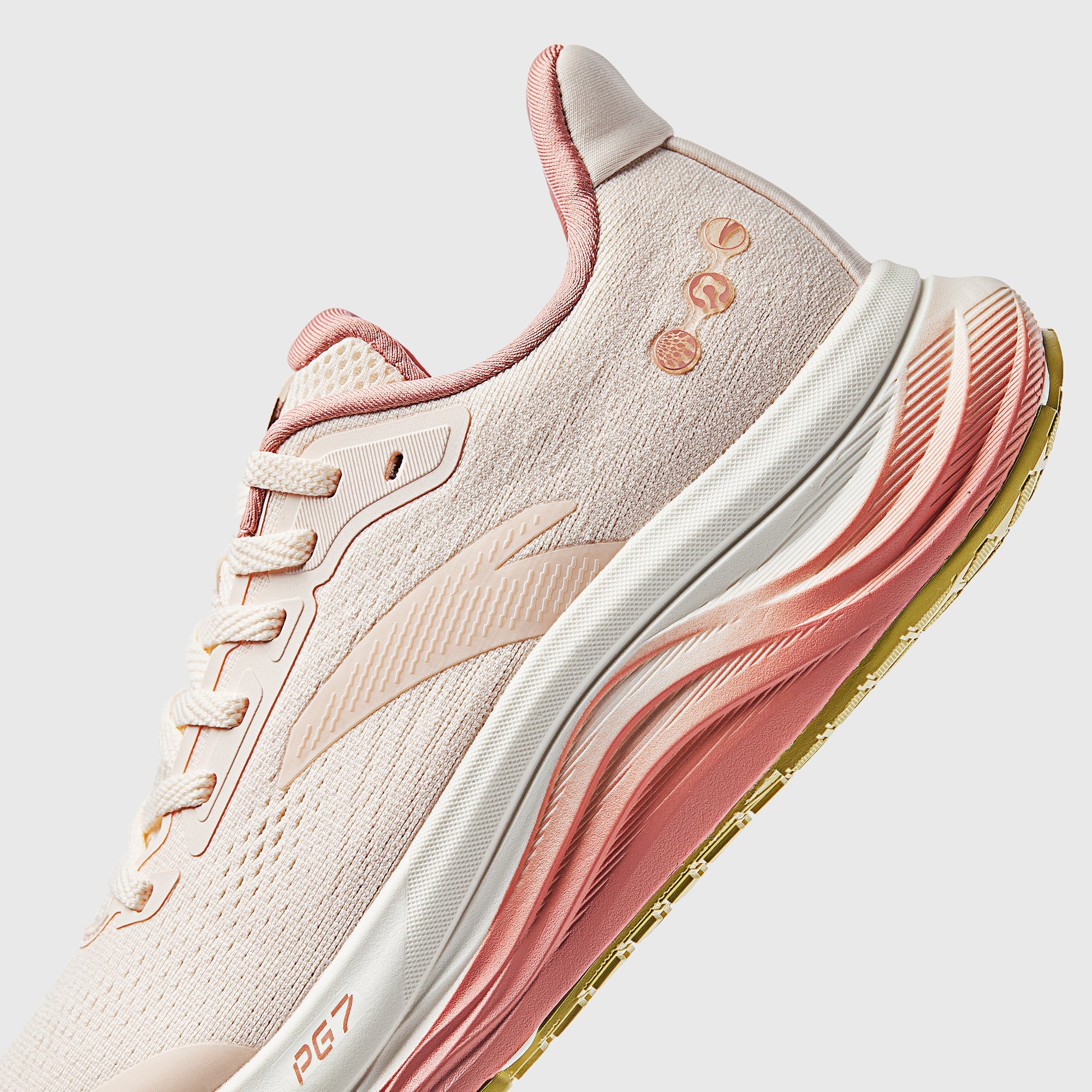 Women's ANTA PG7 2