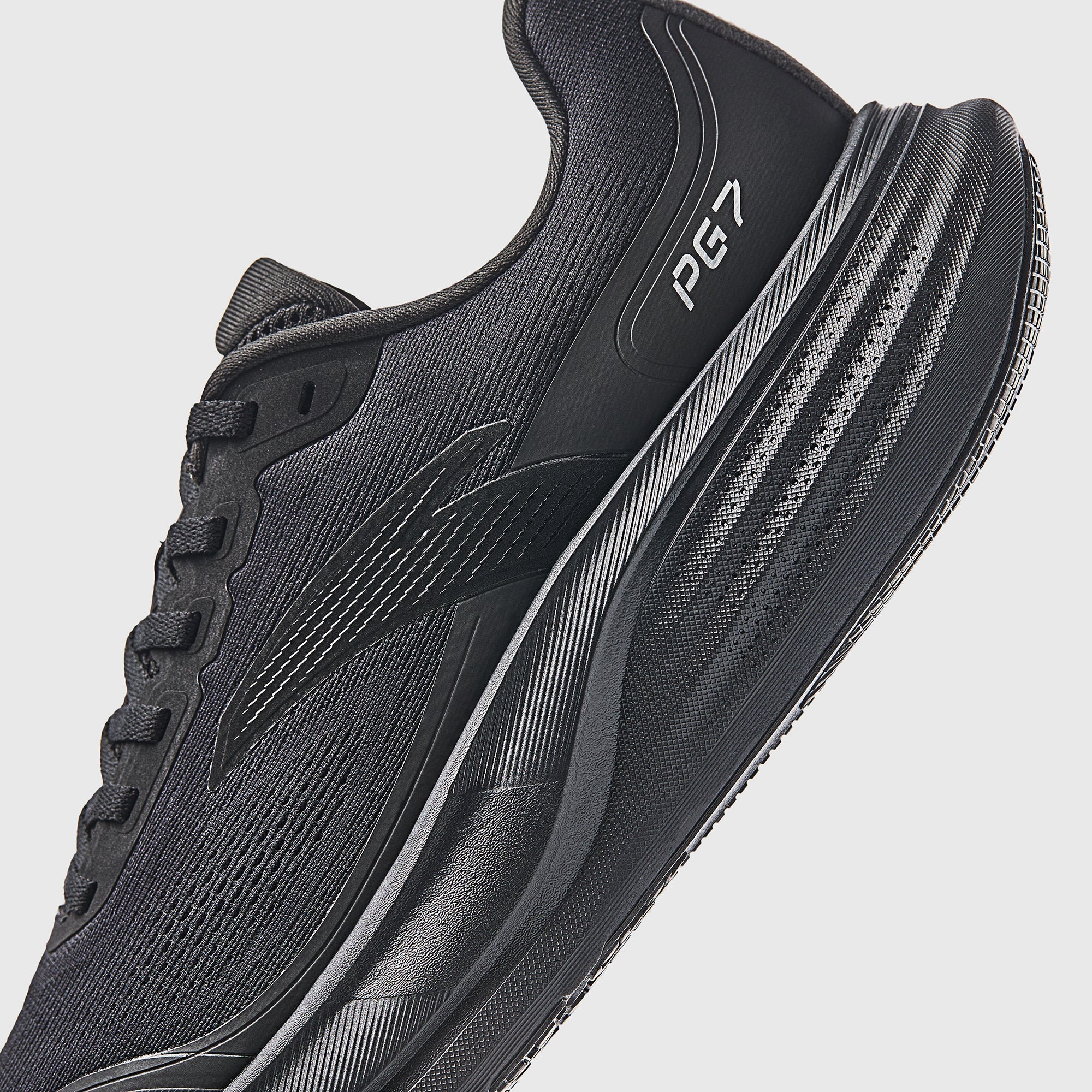 Men's ANTA PG7 3