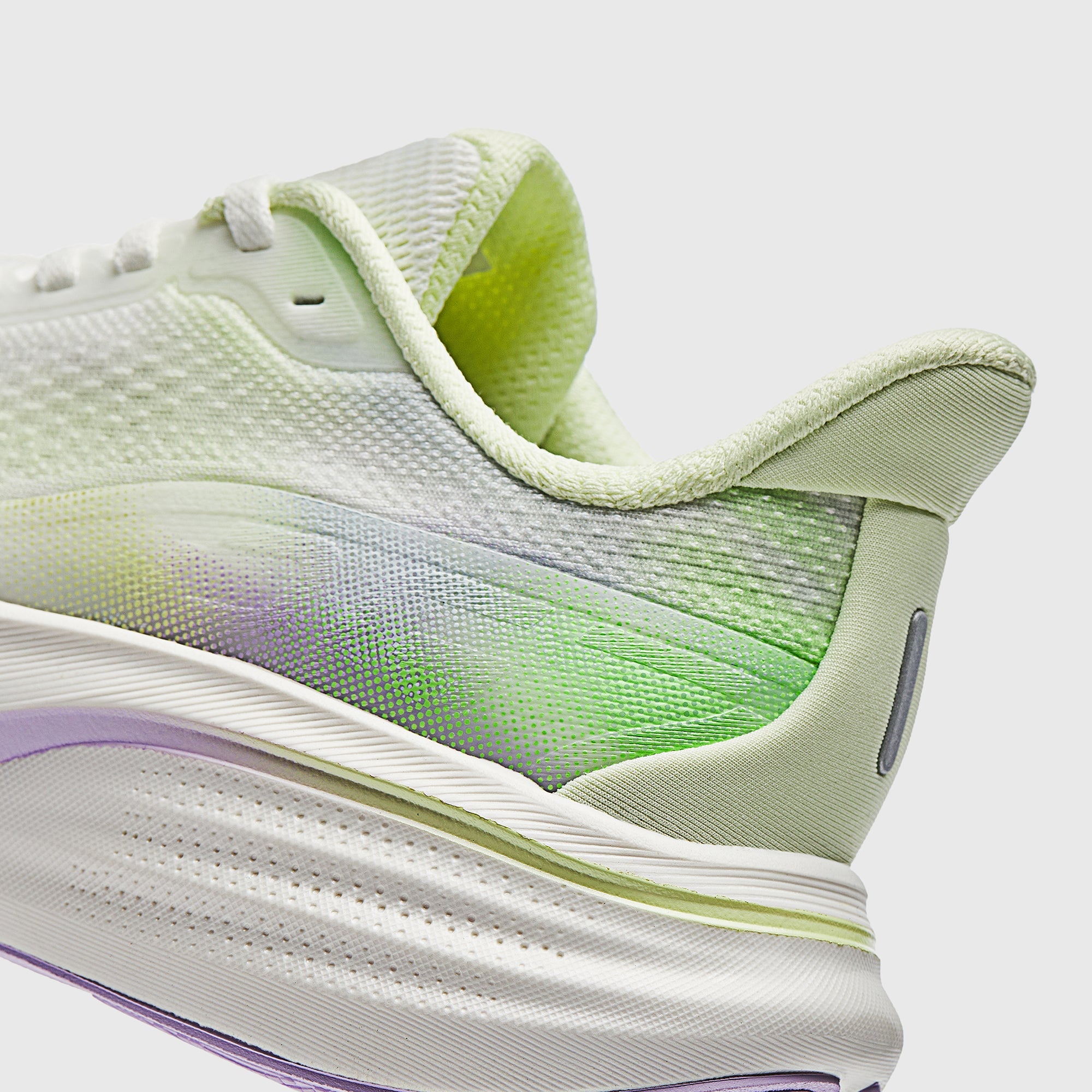 Women's ANTA PG7 3